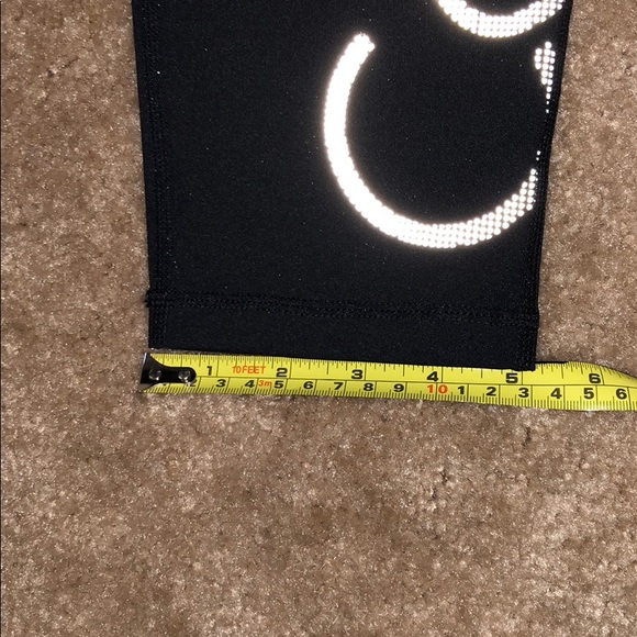 Calvin Klein Performance Wear - Picture 5 of 7